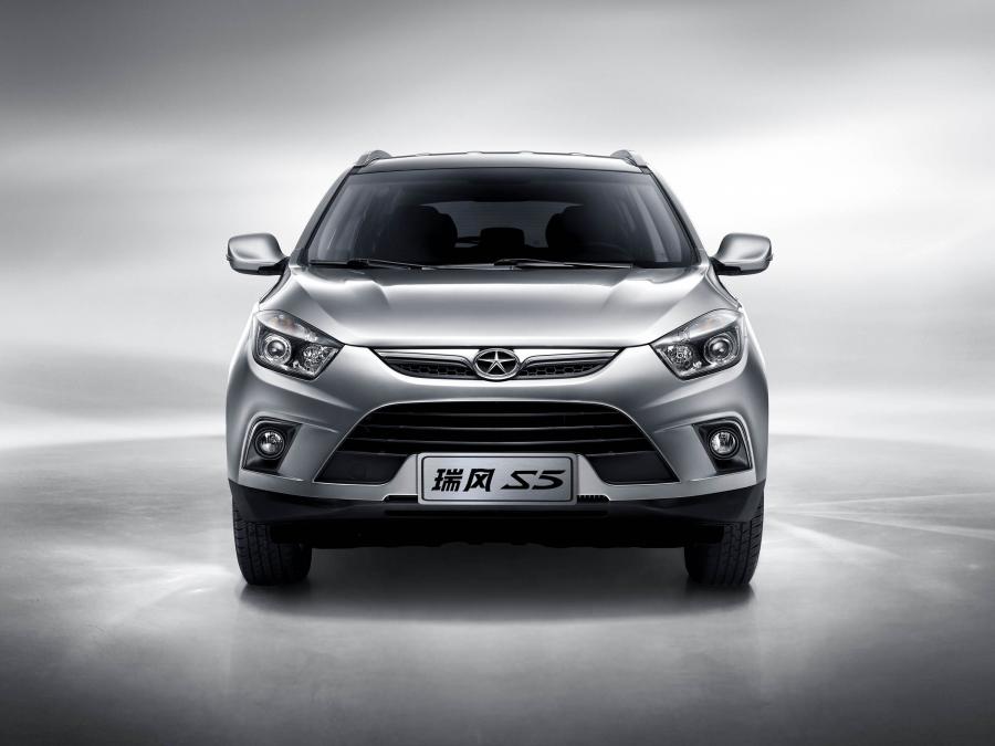  JAC Refine S5 2013 года  (фото 3 из 9)